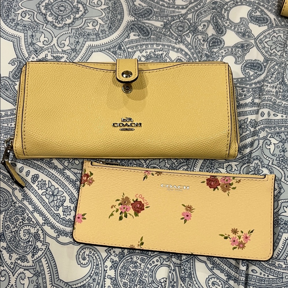 Coach Pale Yellow Women's Wallet - Picture 2 of 9